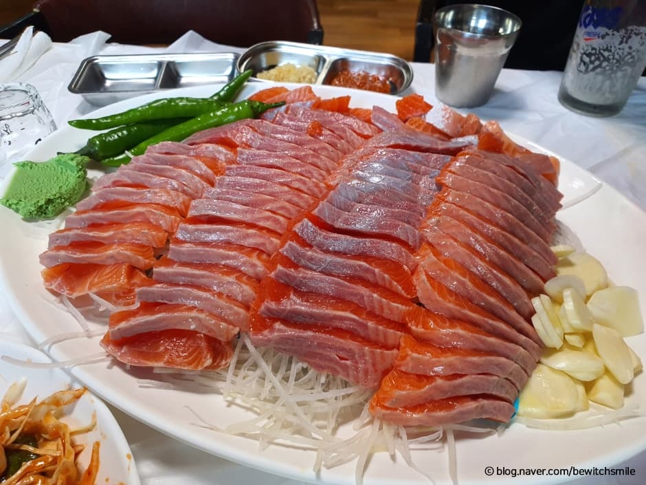 경북_봉화군_도촌송어회식당_음식_1