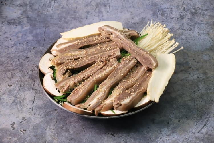 충북_청주시_김산기염소탕_음식_1