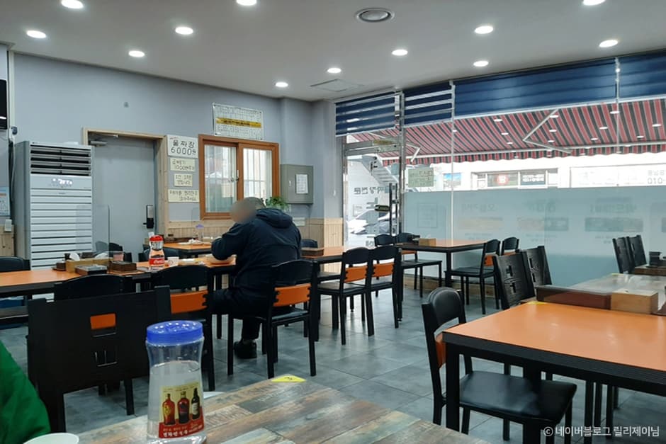 전라북도_전주시_노벨반점_내부_1