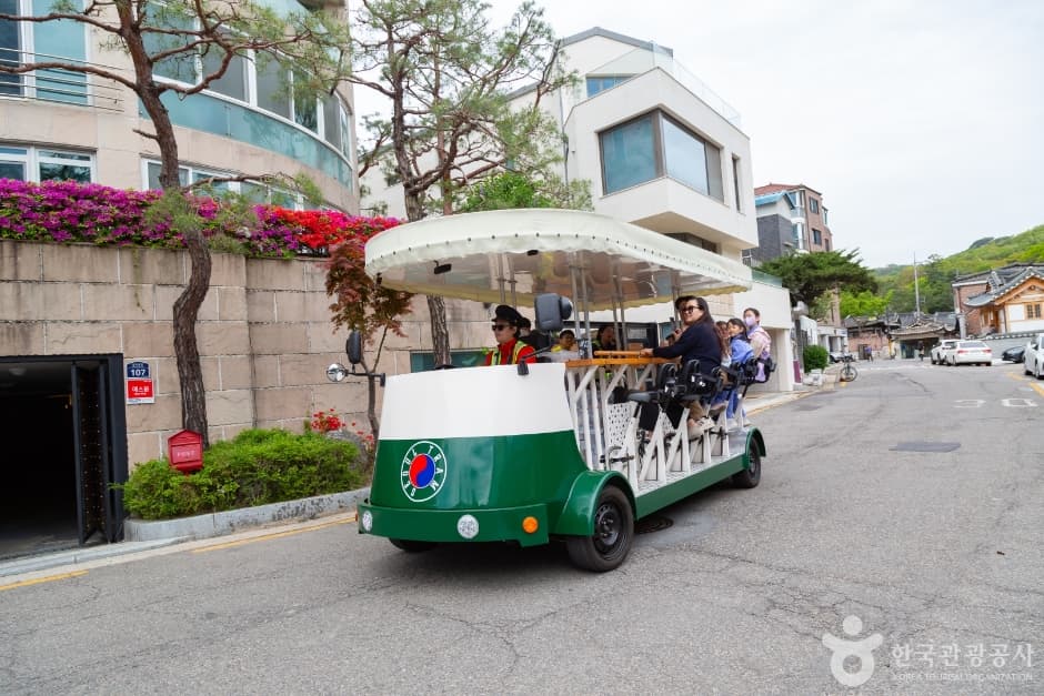 청와대 권역 관광코스 10선_광화문2_K-컬처코스_위라이드 서울전차 02