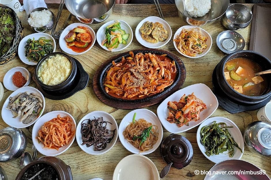 충북_청주시_전주밥상_음식_1