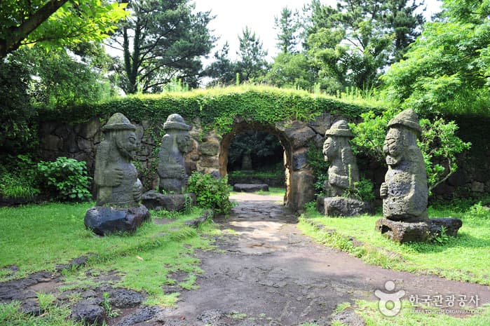 돌하르방공원