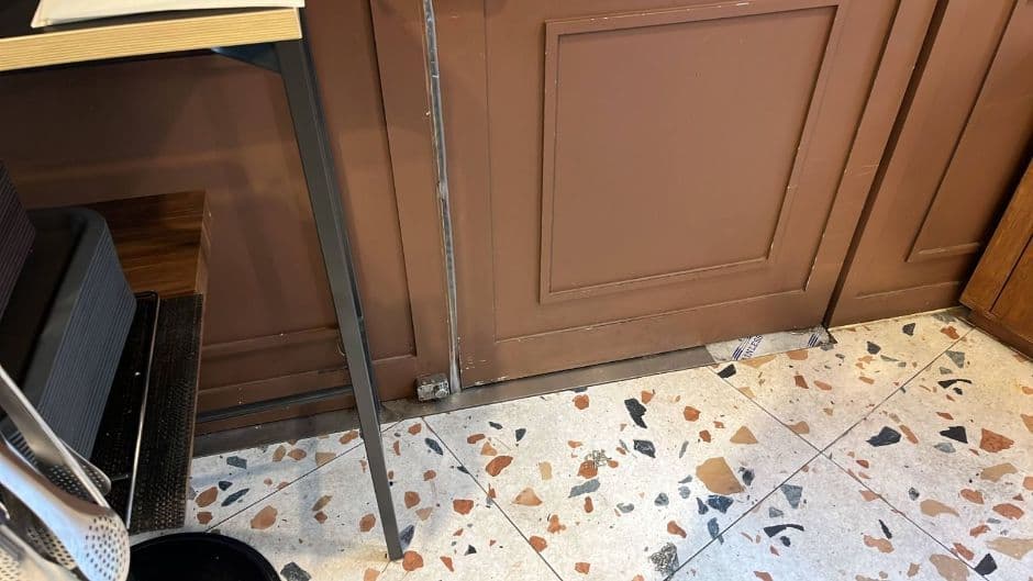 대한제빵소 내부 단차