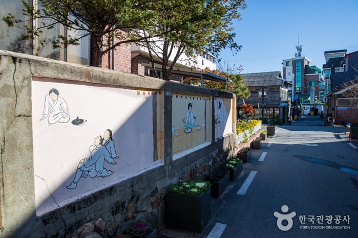 강릉 명주동 거리