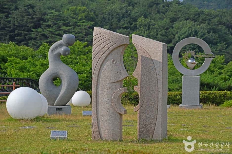 예당호 조각공원 (5)
