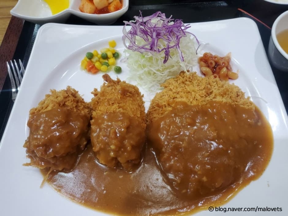 충남_예산군_옛날돈가스_음식_2