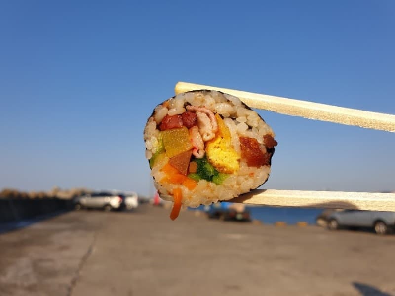 Oneunjeong Gimbap (오는정김밥)
