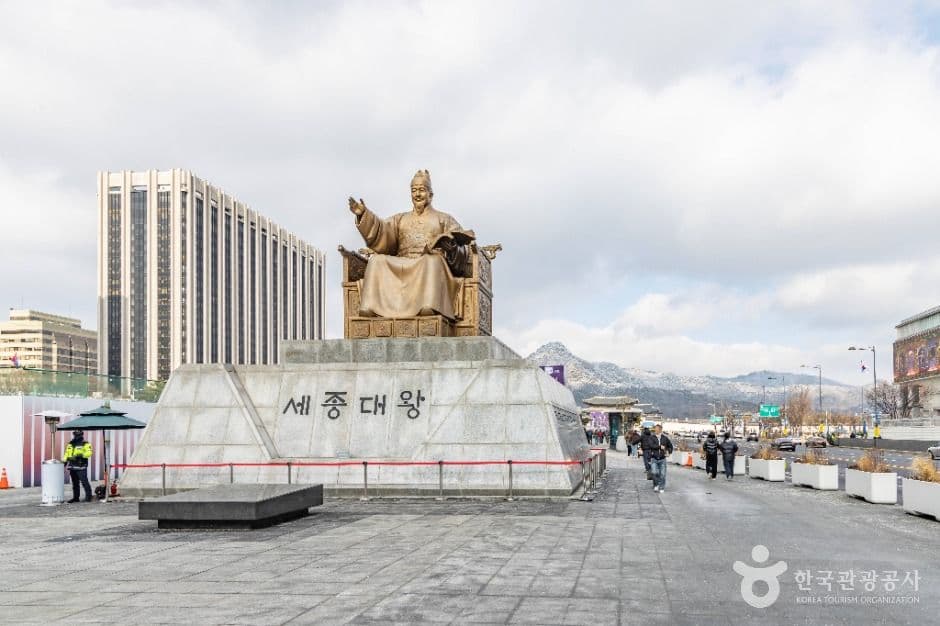 서울_세종대왕 동상 (2)