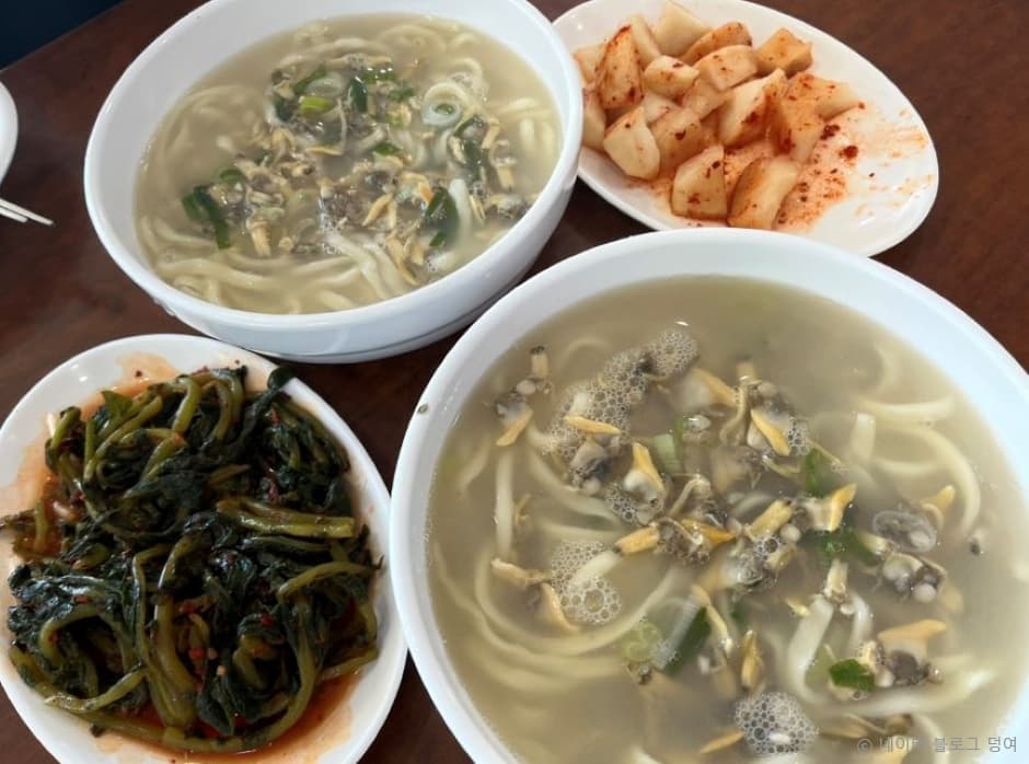 경기도_안산시_솔밭칼국수_음식1