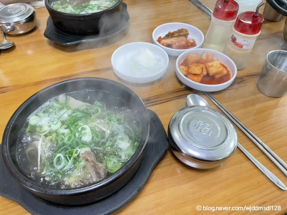 충북_청주시_청주본가본점_음식_1