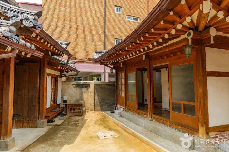 필운동 홍건익 가옥 (5) 