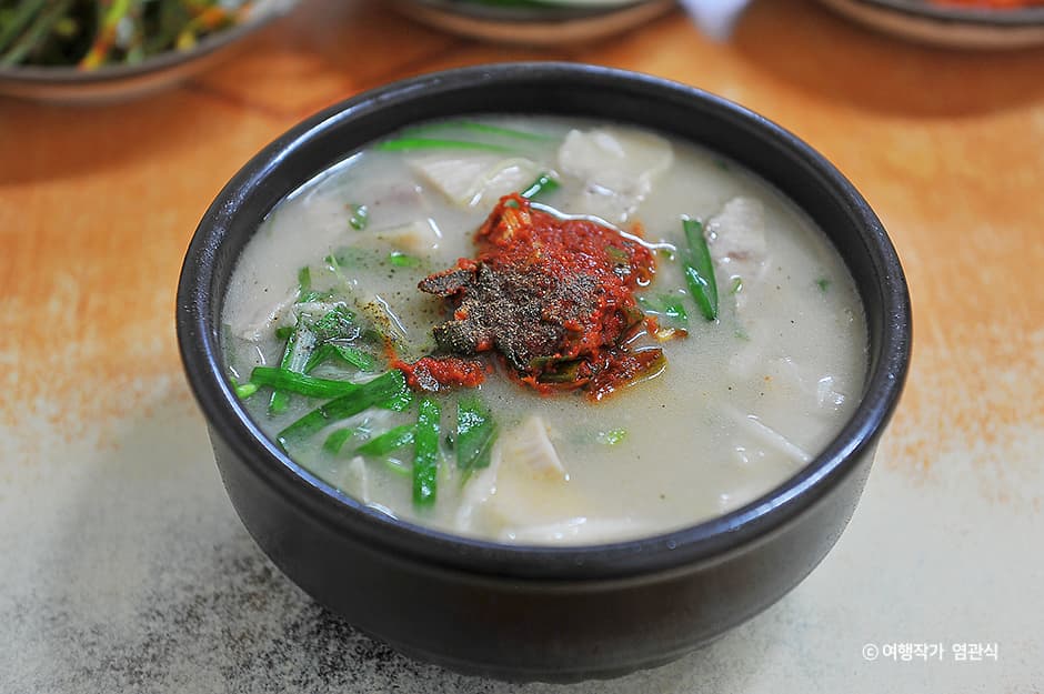 경남_밀양시_설봉돼지국밥본점_염관식 04