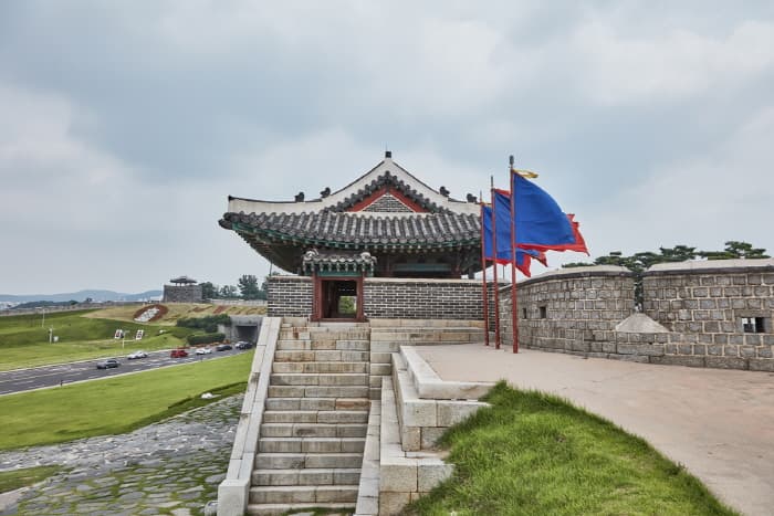 한국문화관광연구원_창룡문_03