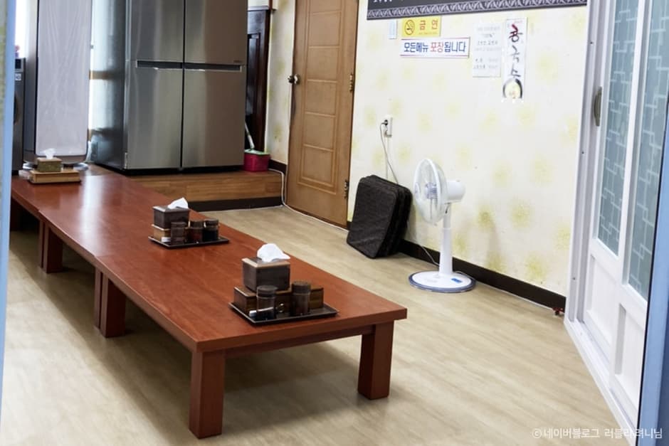 전라북도_전주시_진미반점_내부_2