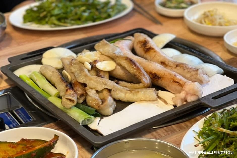전라남도_목포시_1965원조제일돌곱창_음식_2