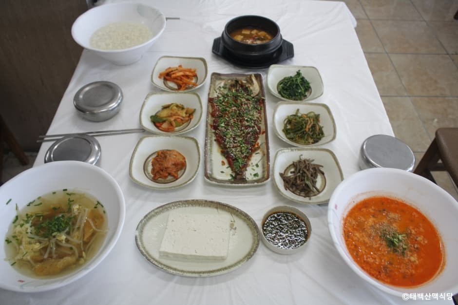 이운성_강원도_강릉시_태백산맥식당_음식1