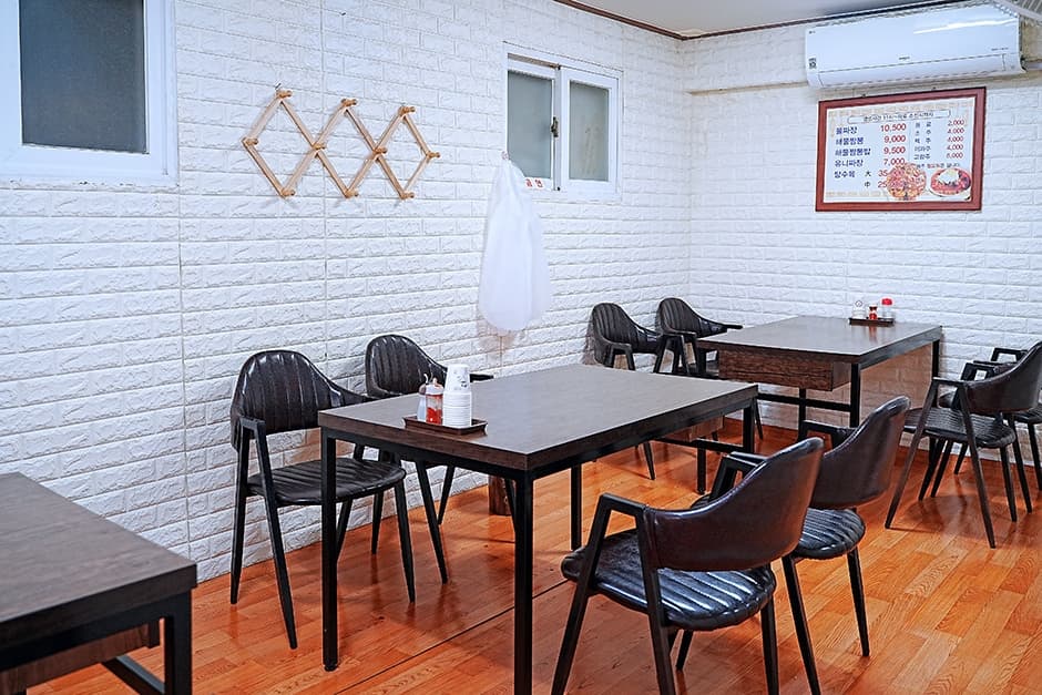 전라북도_군산시_영화원_내부 2
