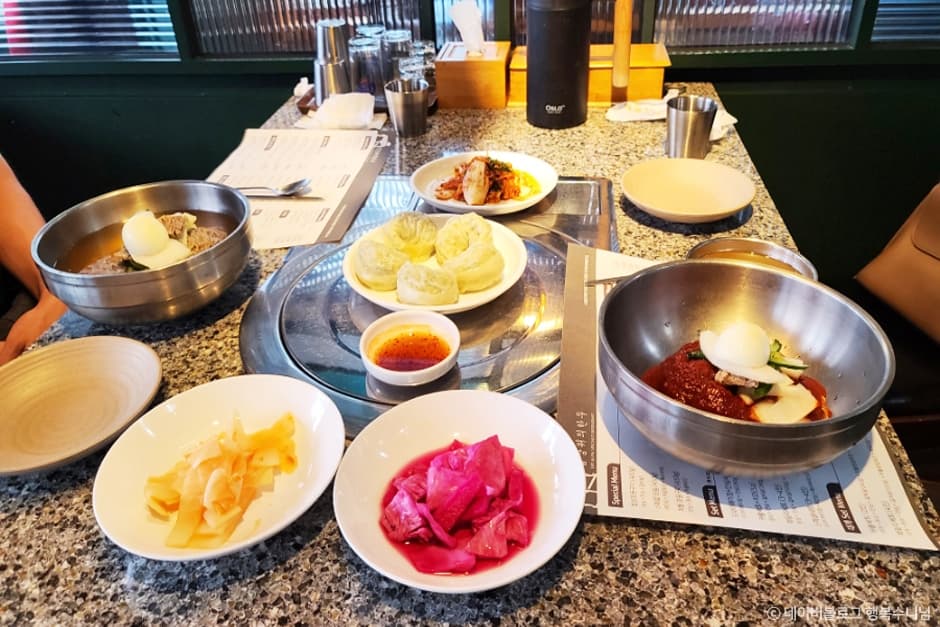 전라북도_전주시_밥상위의 한우_음식_1