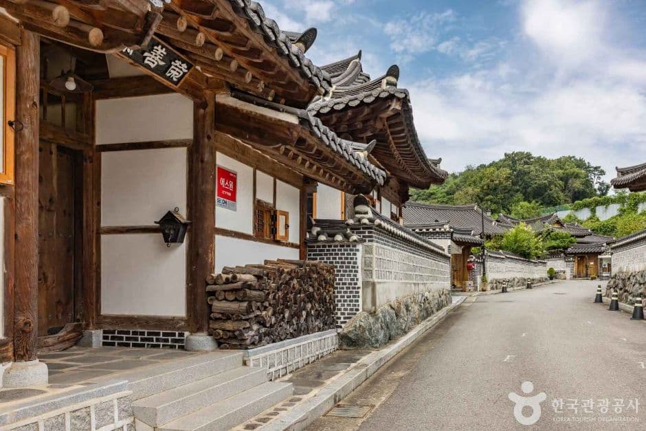 충북_청주_오창 미래지 한옥마을_2769810 (12)