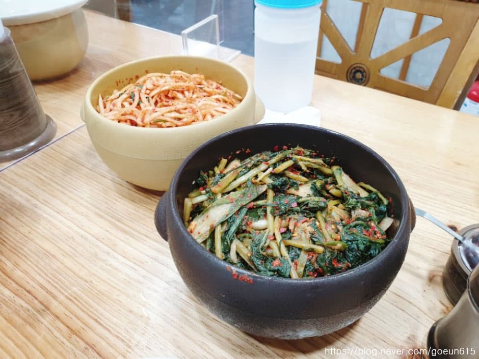 서운칼국수_김치