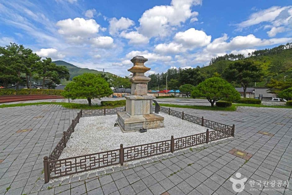 본적사지3층석탑 (2)