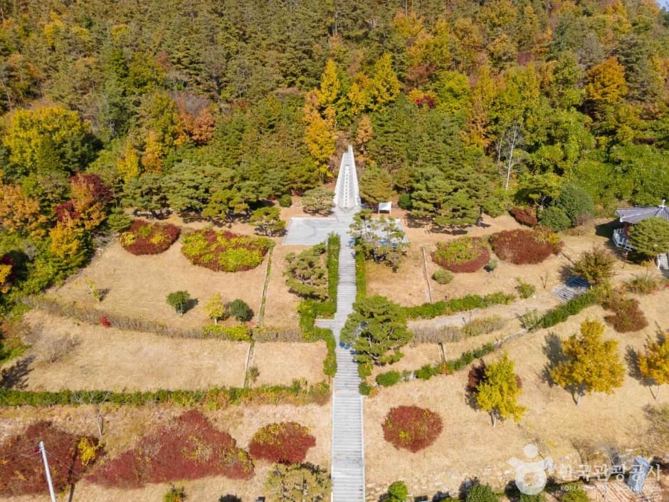 동학농민혁명기념탑 (4)