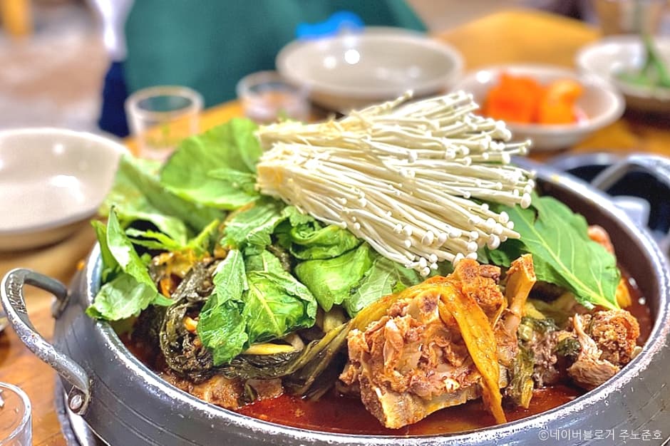 서울시_강서구_전주감자탕뼈해장국_메뉴1