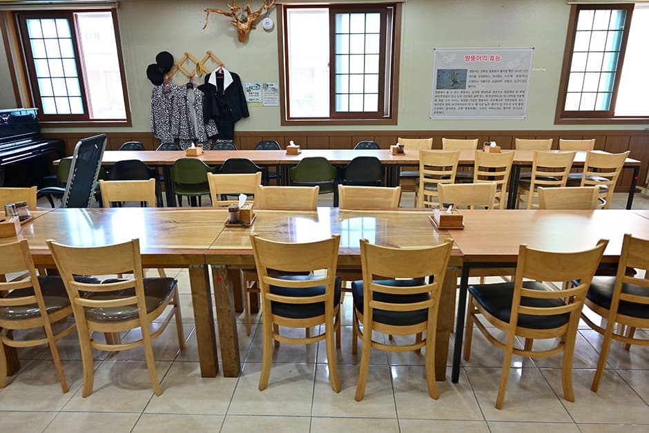 경상남도_창녕군_물망초횟집_실내_03