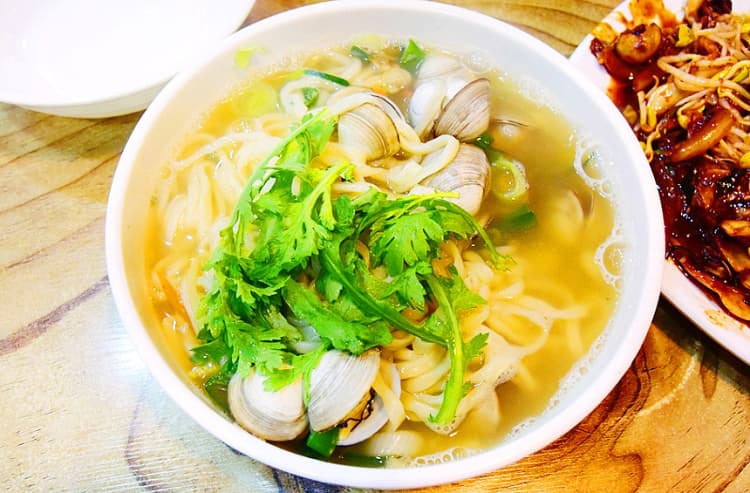 온천칼국수 물총칼국수2