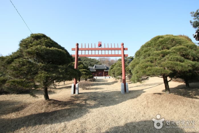 경기도 수원시 심온선생묘03