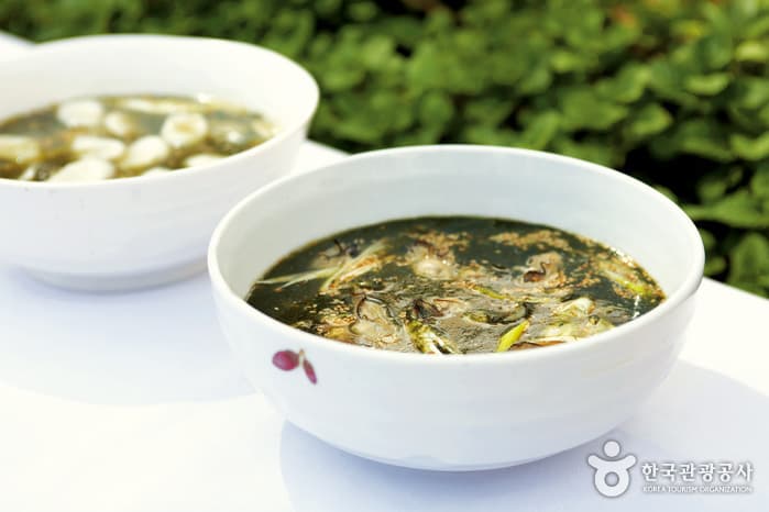 Myeonghuine Eumsikjeom (명희네음식점)